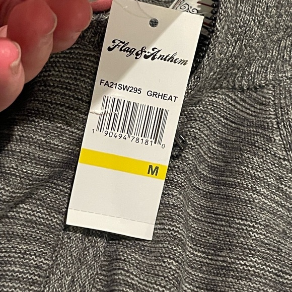 Flag and Anthem NwT Macys gray quarter zip gray cotton sweater - Picture 5 of 10